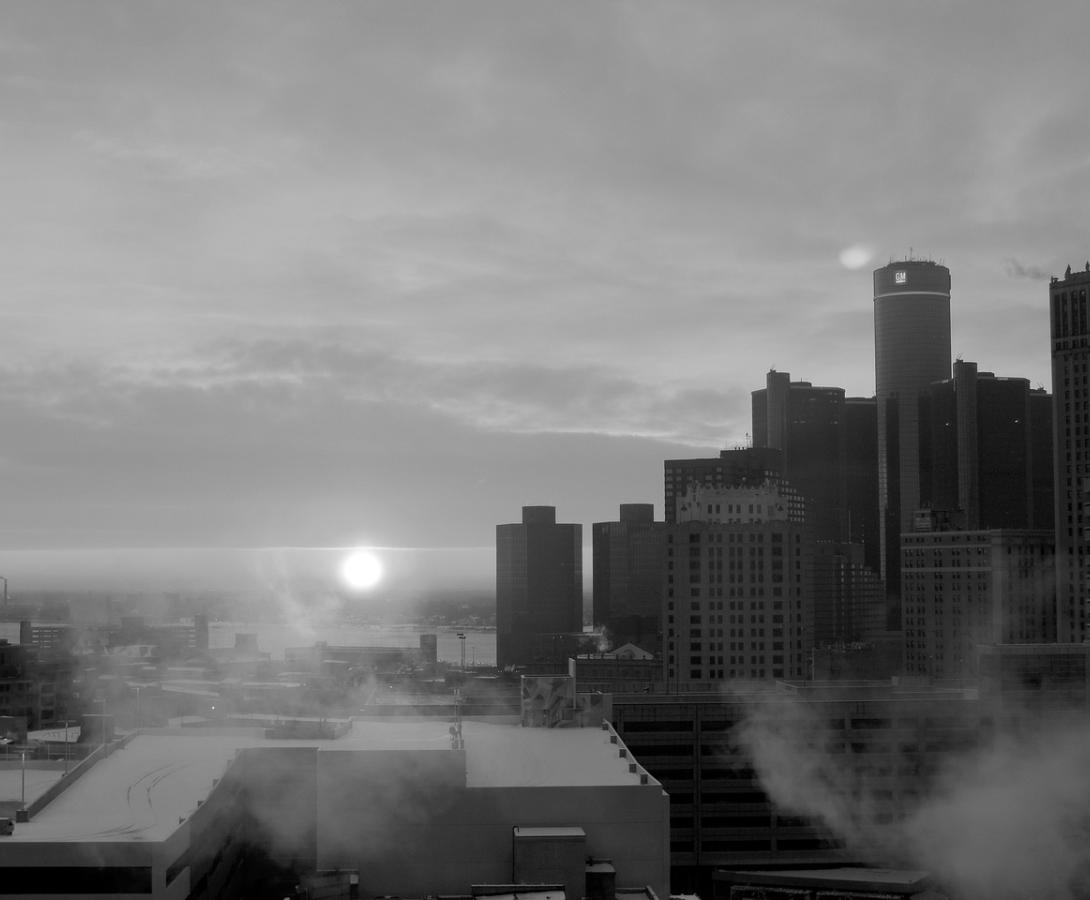 detroit skyline cloudy