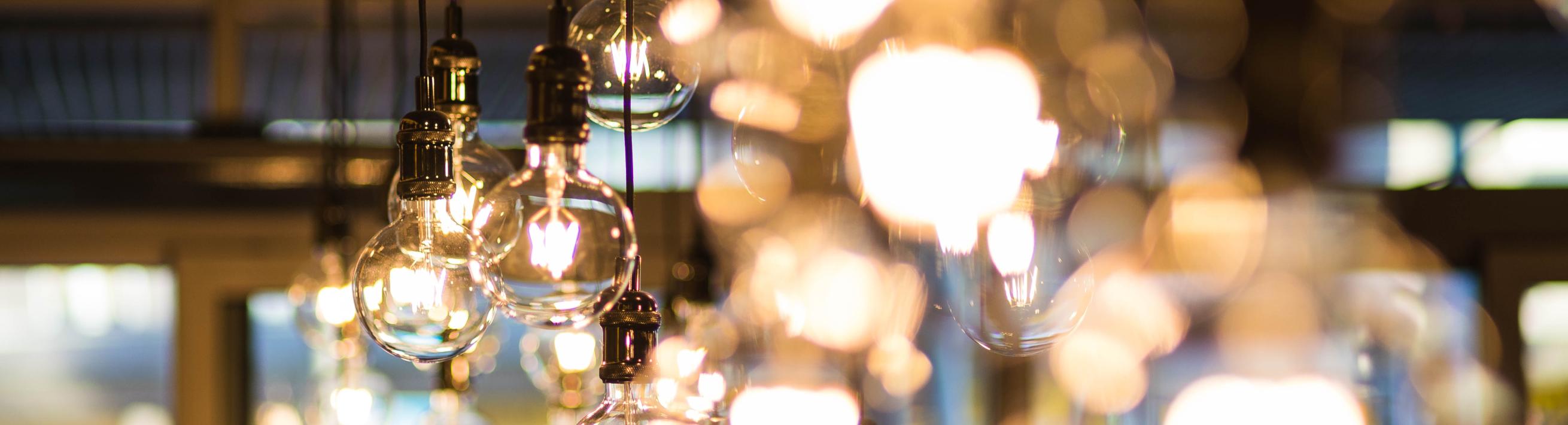 Multiple light fixtures hanging from the ceiling.