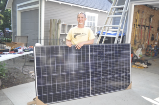 Homeowner in Ypsilanti Michigan with Solar Panel