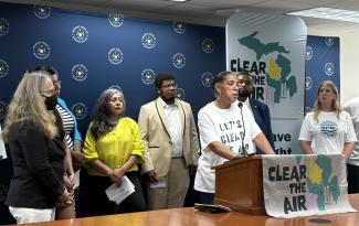 Theresa Landrum of Original United Citizens of Southwest Detroit speaking at the press conference 